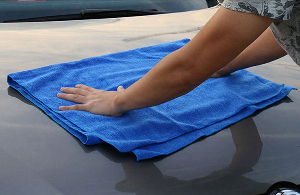 En este momento estás viendo ¿Porque usar microfibra en el cuidado de tu carro?